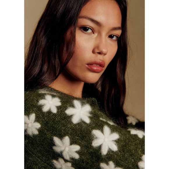 NWT Sezane Andrew Kid Mohair Wool Green Embroidered Floral Cardigan Sweater XS - Picture 9 of 11